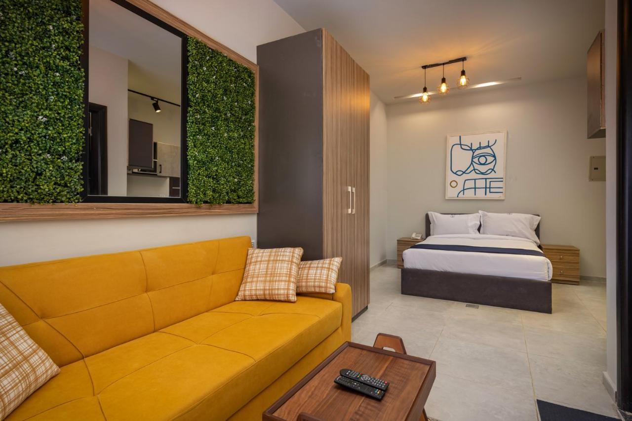 Travelholic Residence Golden Gates カイロ エクステリア 写真