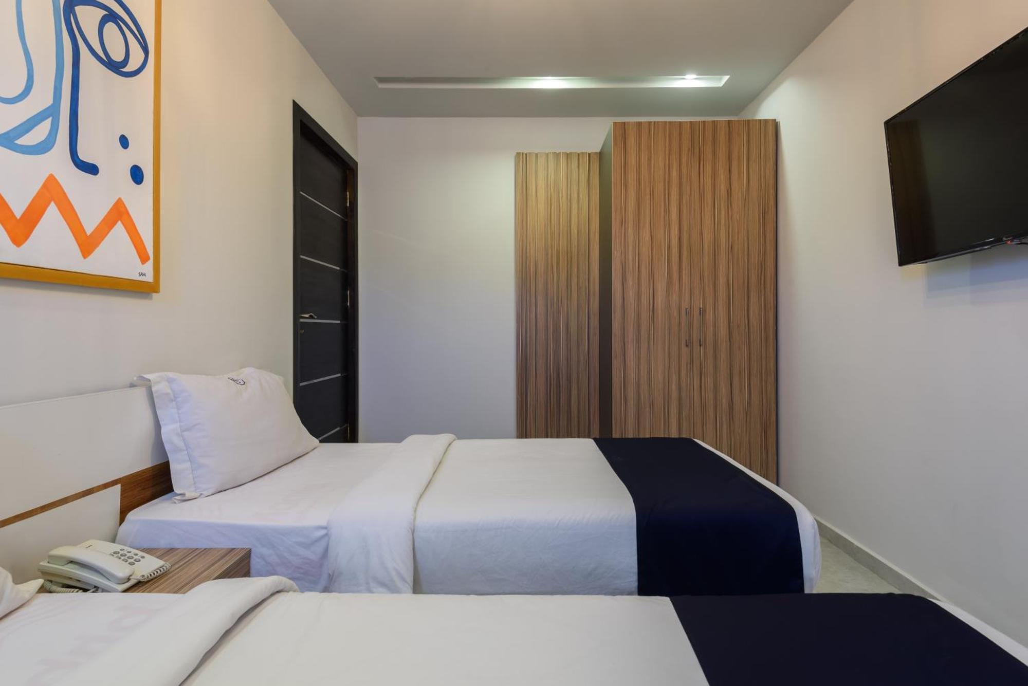 Travelholic Residence Golden Gates カイロ エクステリア 写真