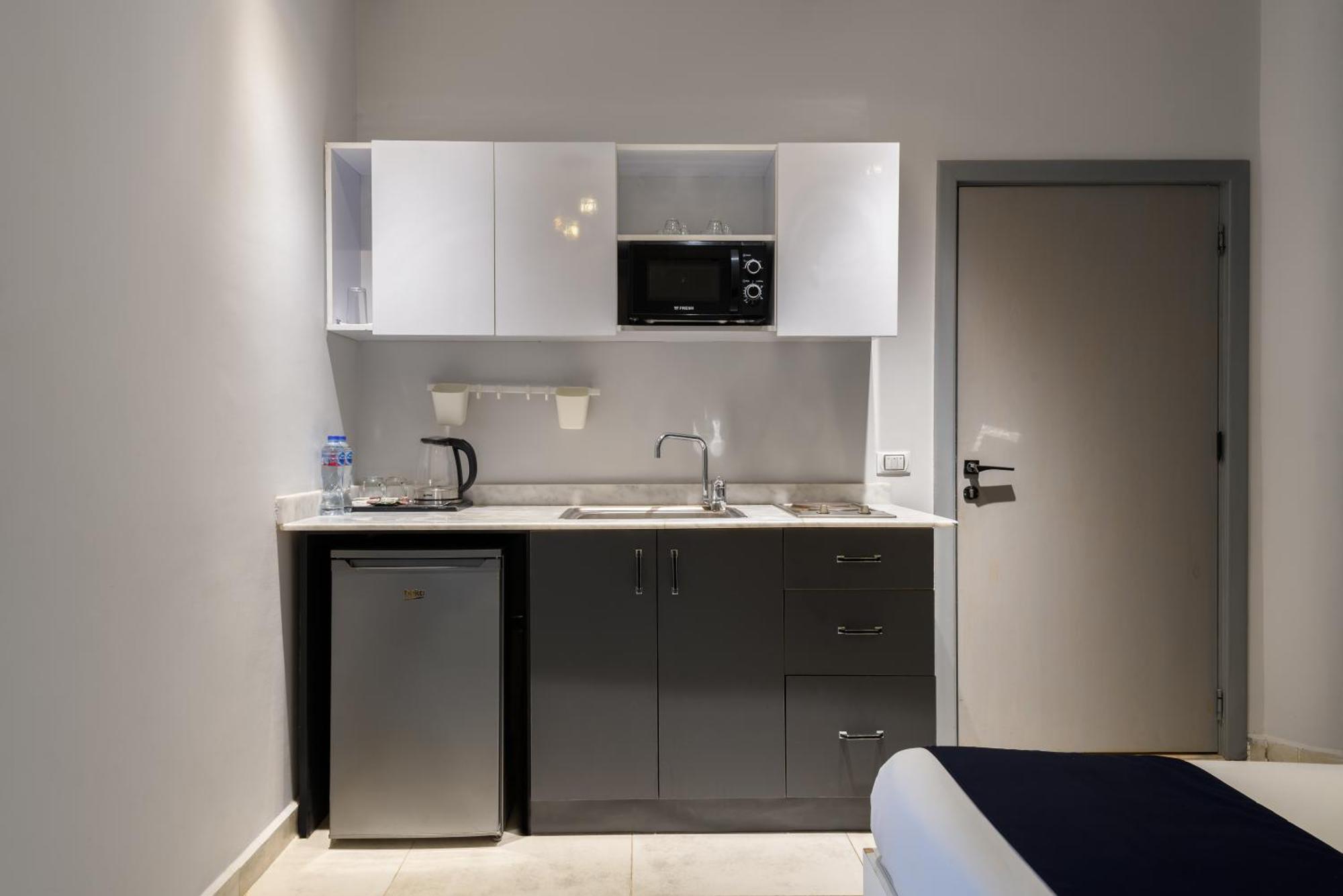 Travelholic Residence Golden Gates カイロ エクステリア 写真