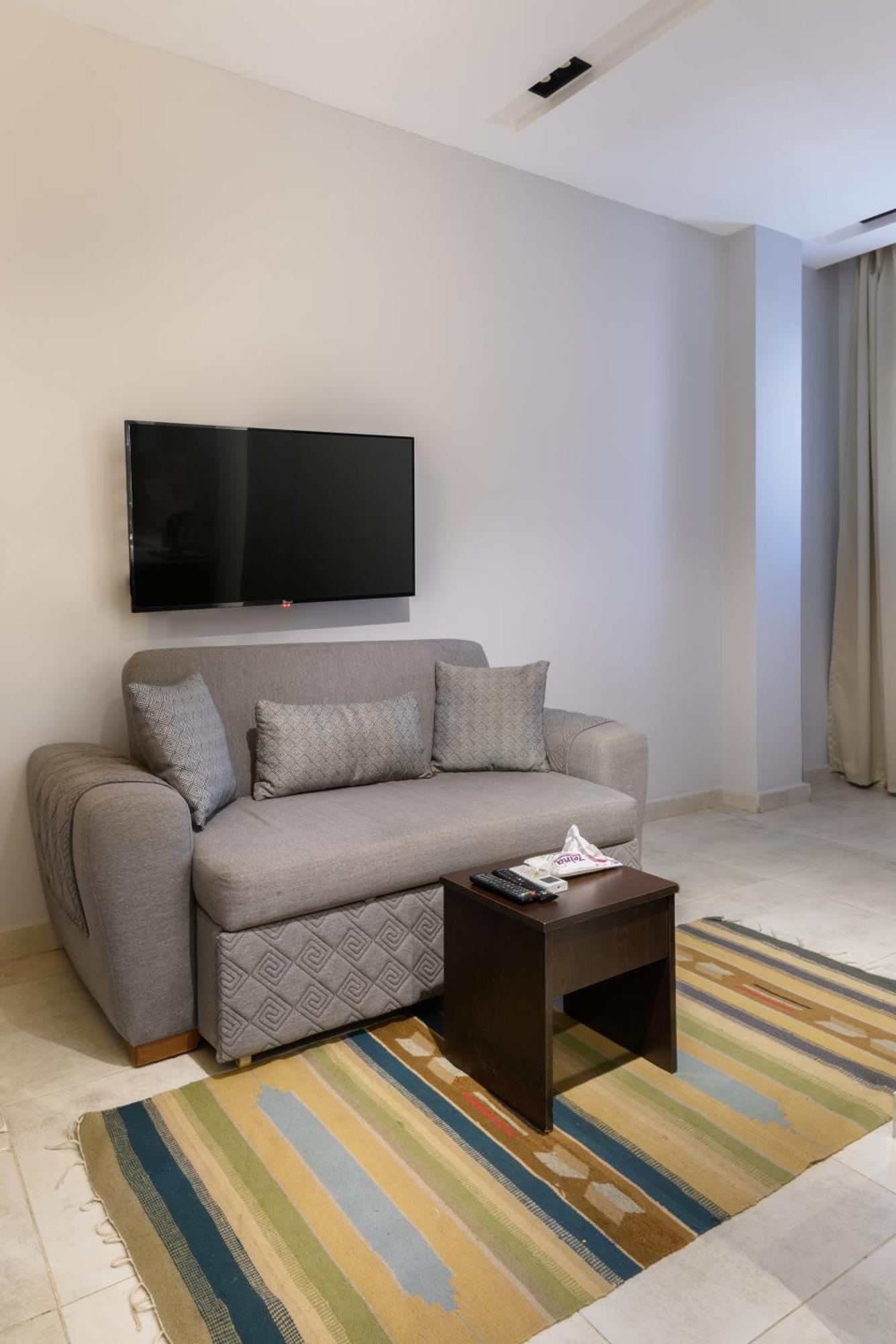 Travelholic Residence Golden Gates カイロ エクステリア 写真