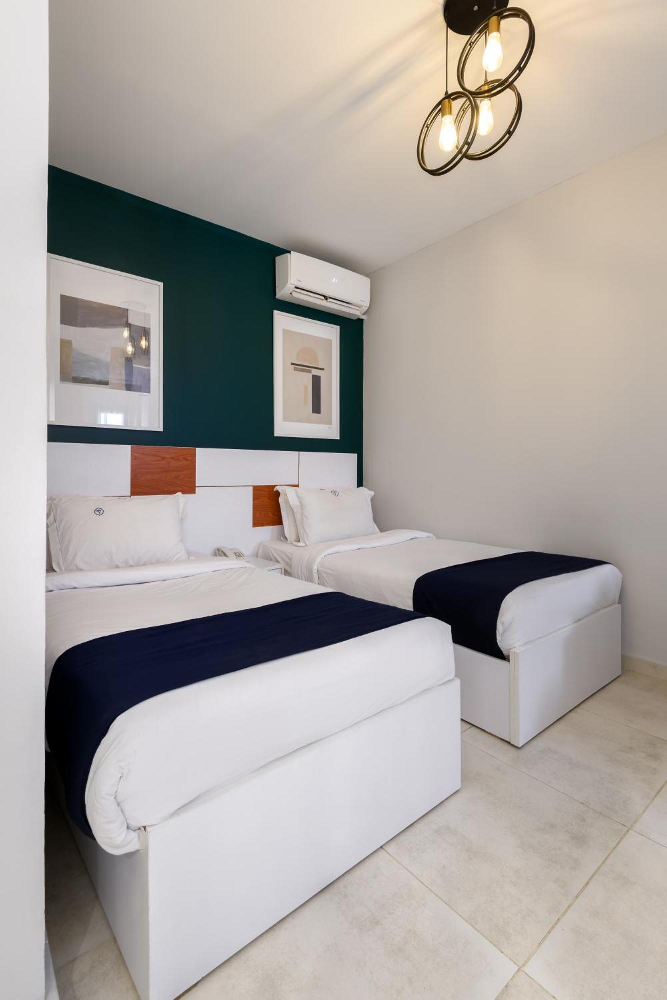 Travelholic Residence Golden Gates カイロ エクステリア 写真